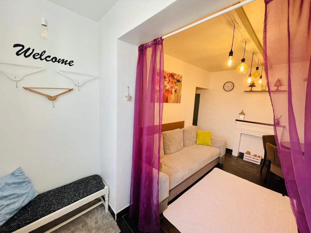 Perfect Place To Stay Self Check In-24H-Netflix-Wifi Решица Экстерьер фото