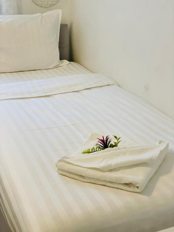 Perfect Place To Stay Self Check In-24H-Netflix-Wifi Решица Экстерьер фото