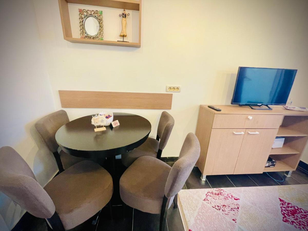Perfect Place To Stay Self Check In-24H-Netflix-Wifi Решица Экстерьер фото